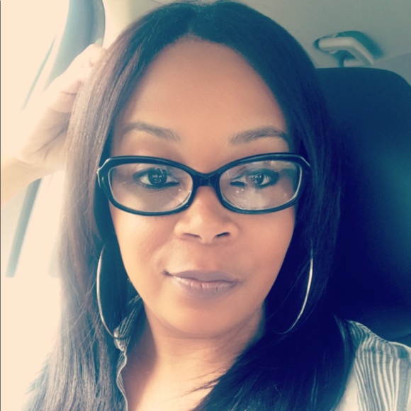 Meet your Posher, Muffie - Picture 1 of 1